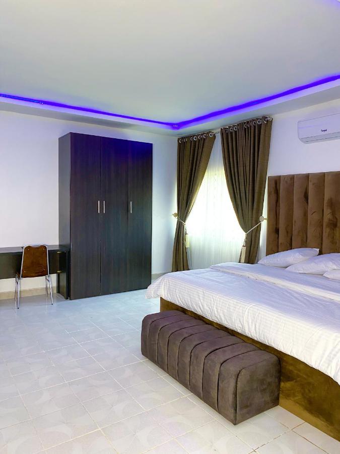 D & D Apartments อาบูจา ภายนอก รูปภาพ